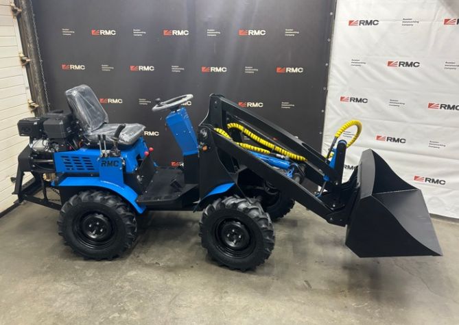 Мини-погрузчик «ДОБРЫНЯ Т-20»